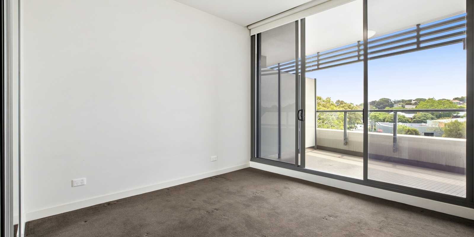 17/830 Bourke Street Waterloo
