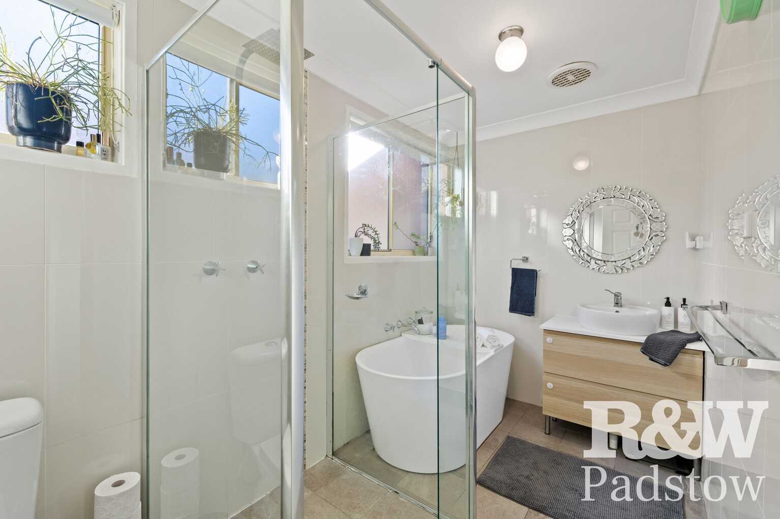 1/61A Courtney Road Padstow 1/61A Courtney Road Padstow