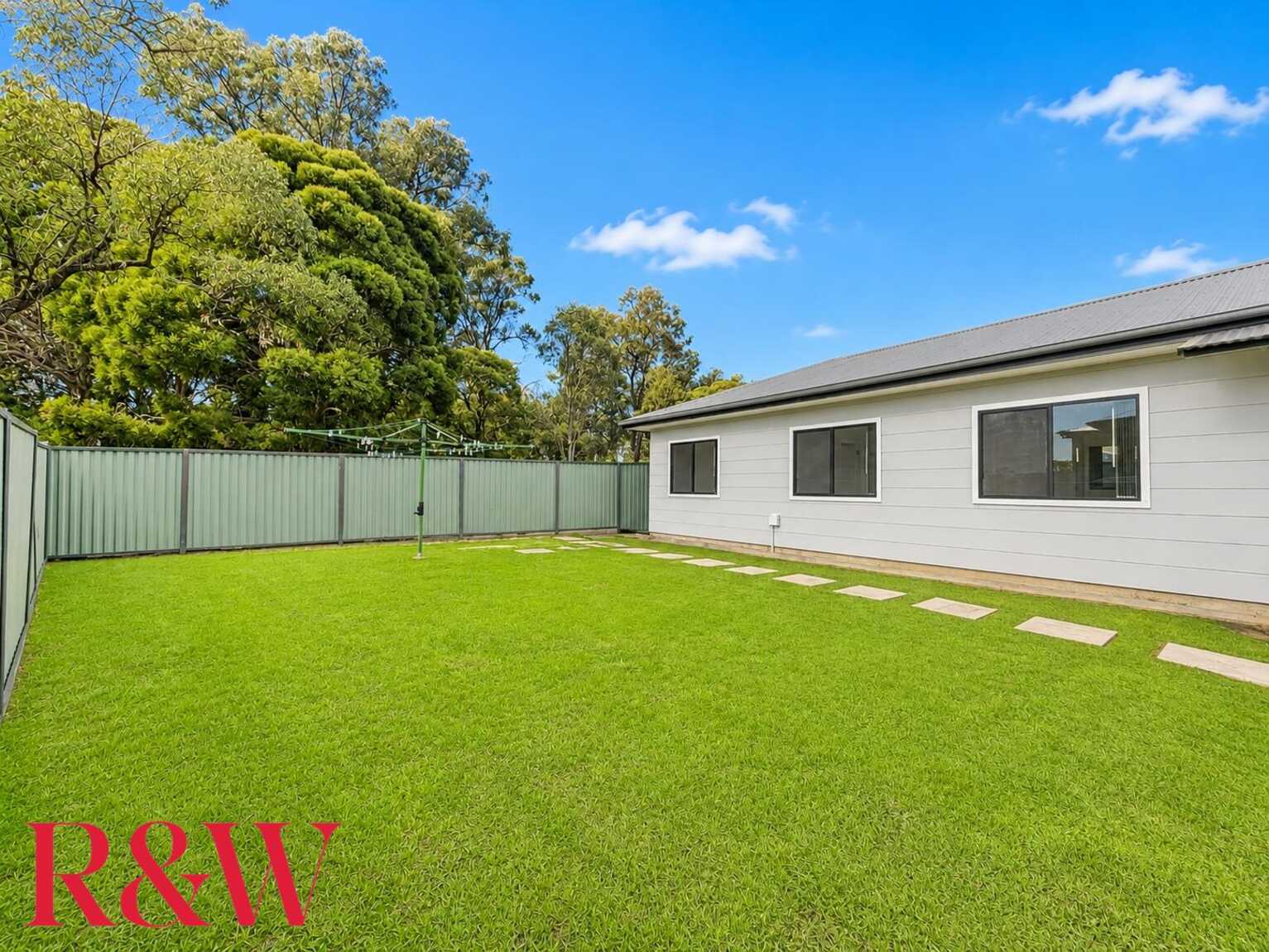 12a Mccahons Avenue Georges Hall 12a Mccahons Avenue Georges Hall