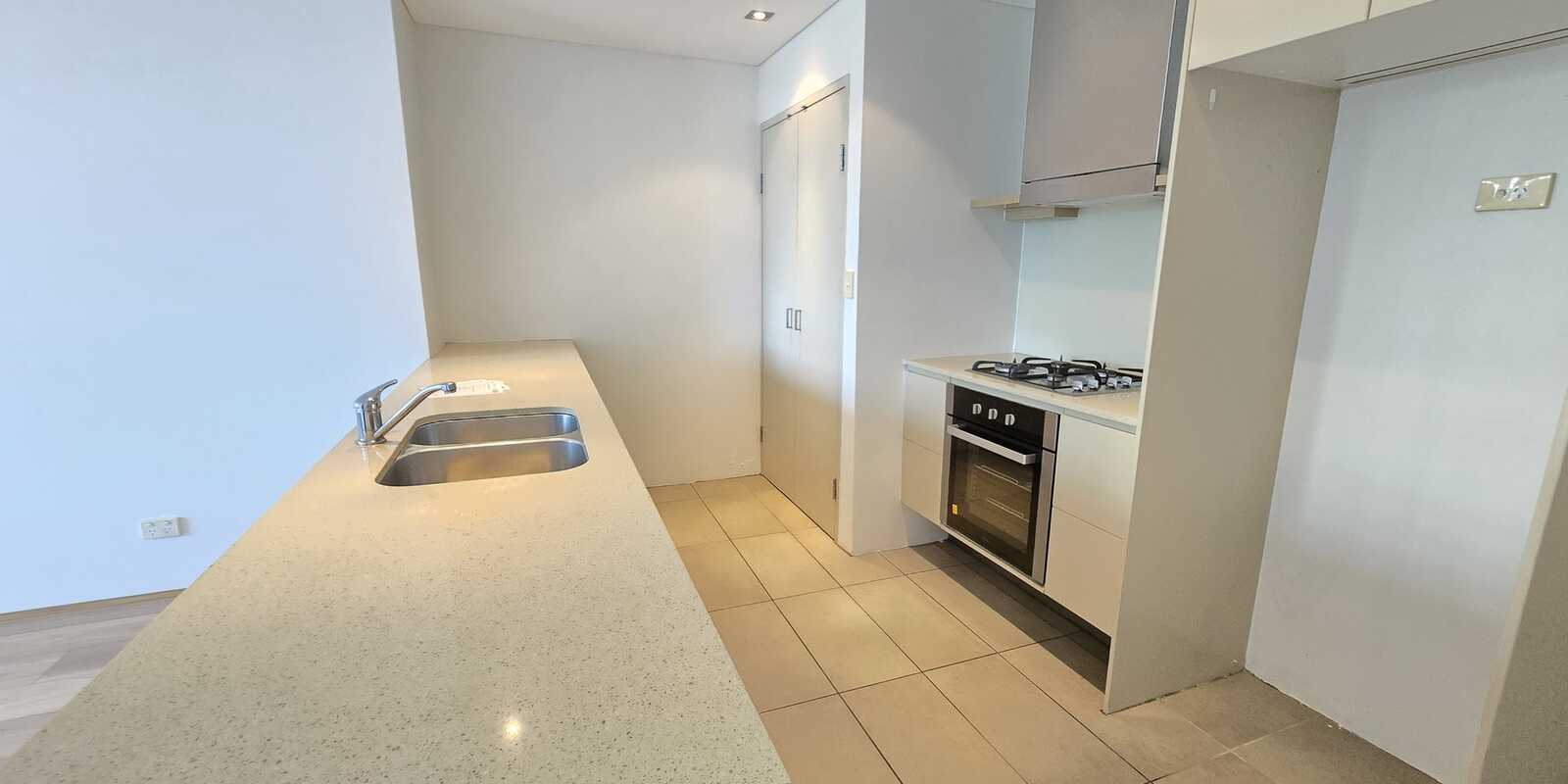 B35/158 Maroubra Road Maroubra