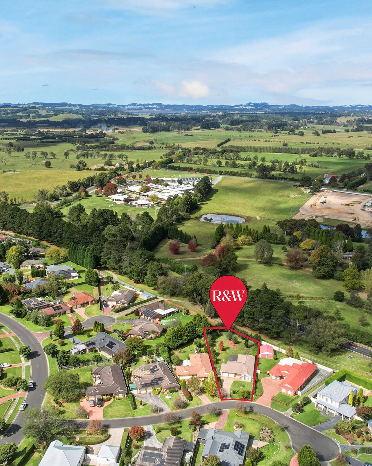 8 Crabapple Close Bowral, Bowral - Thumbnail 2