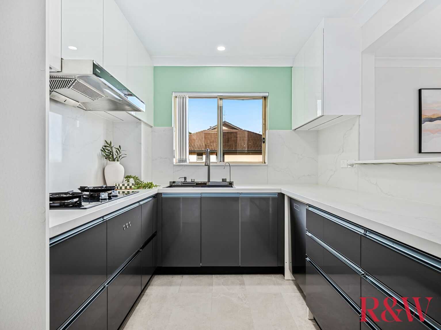 5/1 Bradley Place Liberty Grove