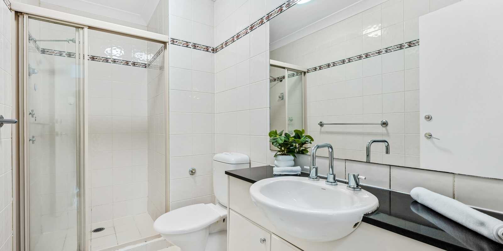 5/1 Bradley Place Liberty Grove