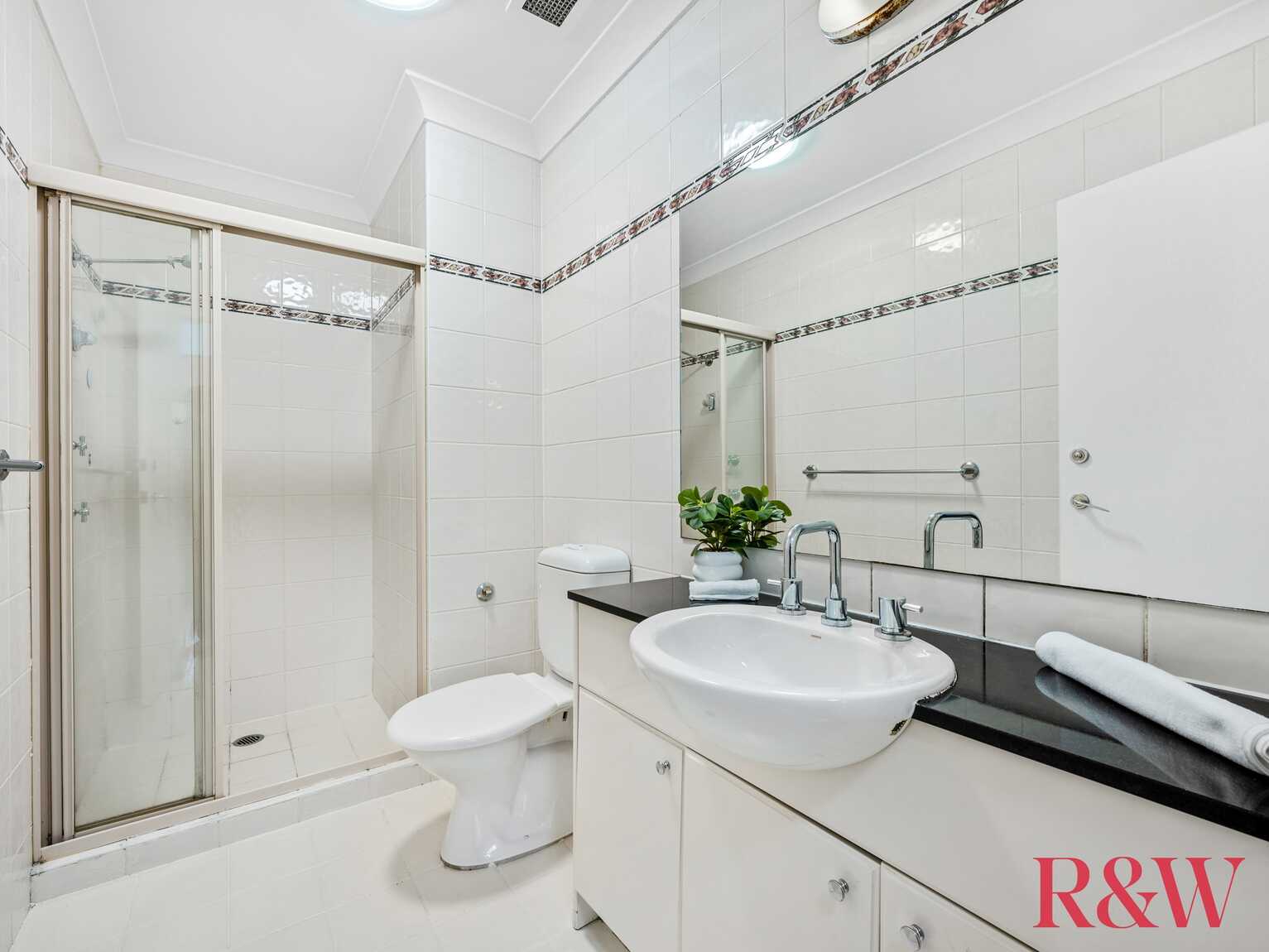 5/1 Bradley Place Liberty Grove
