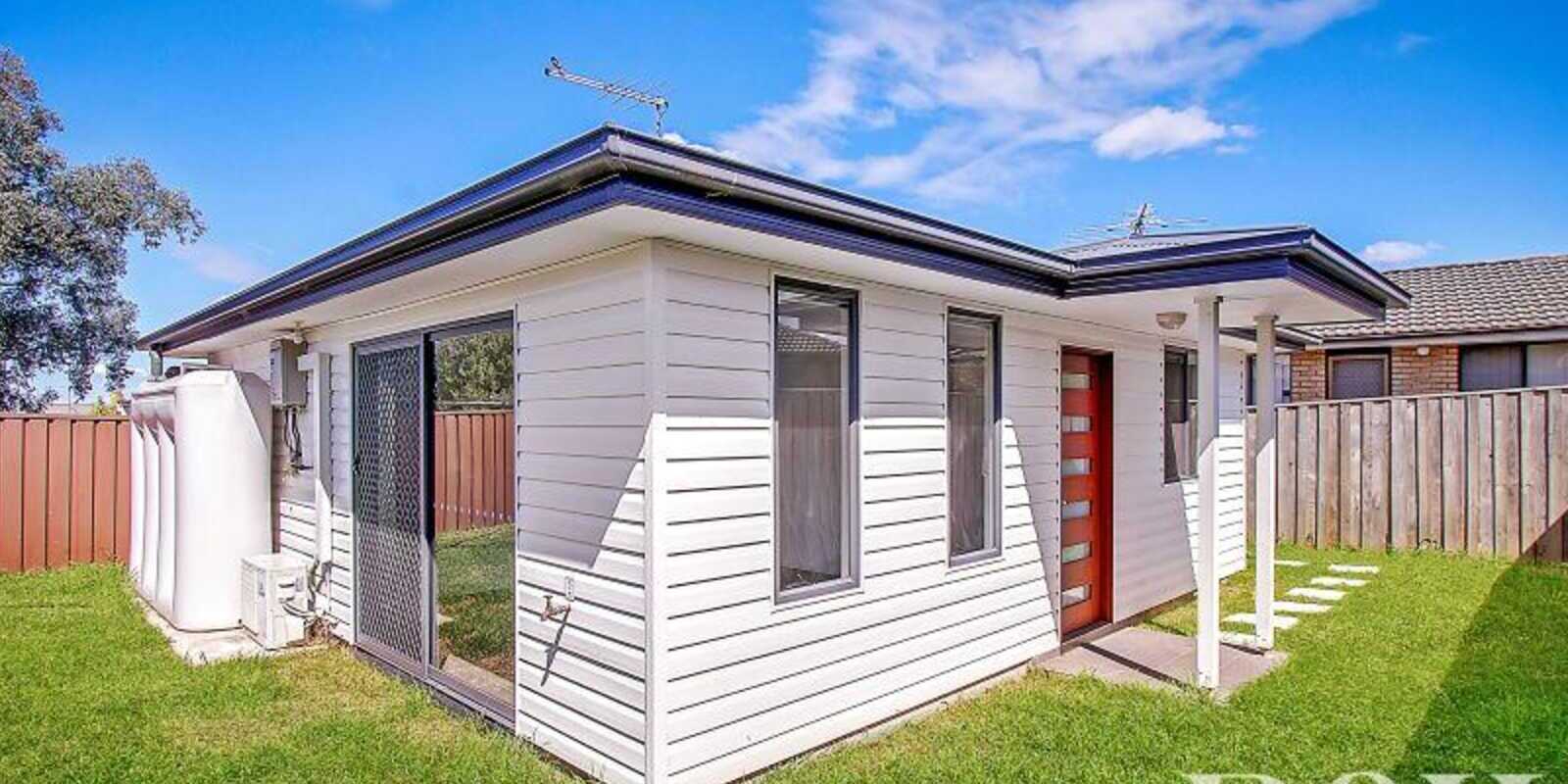 6A Bowerbird Crescent St Clair