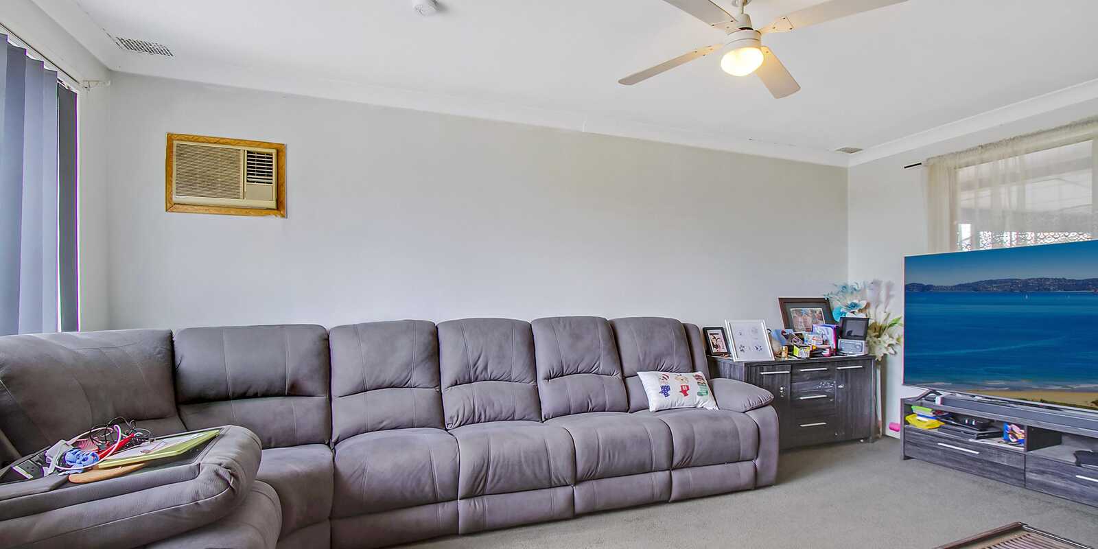 24 Woodview Road Oxley Park 24 Woodview Road Oxley Park