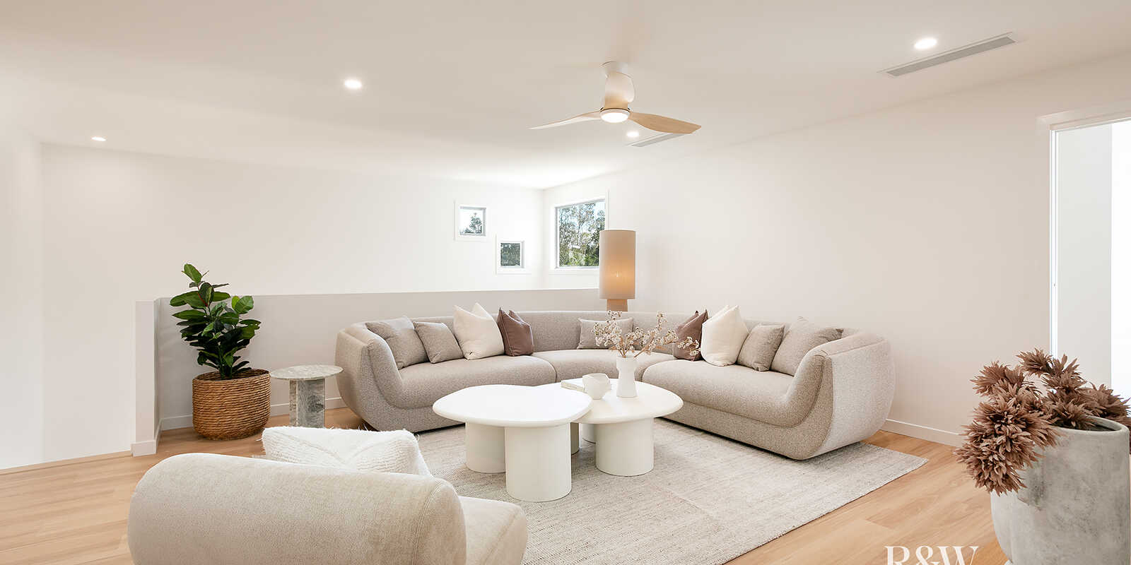 1 Crestview Drive Peregian Springs 1 Crestview Drive Peregian Springs