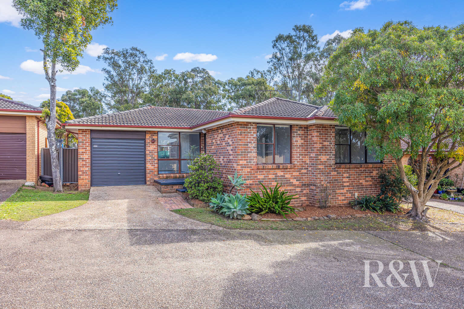 13/23 GERTRUDE ROAD Ingleburn 13/23 GERTRUDE ROAD Ingleburn