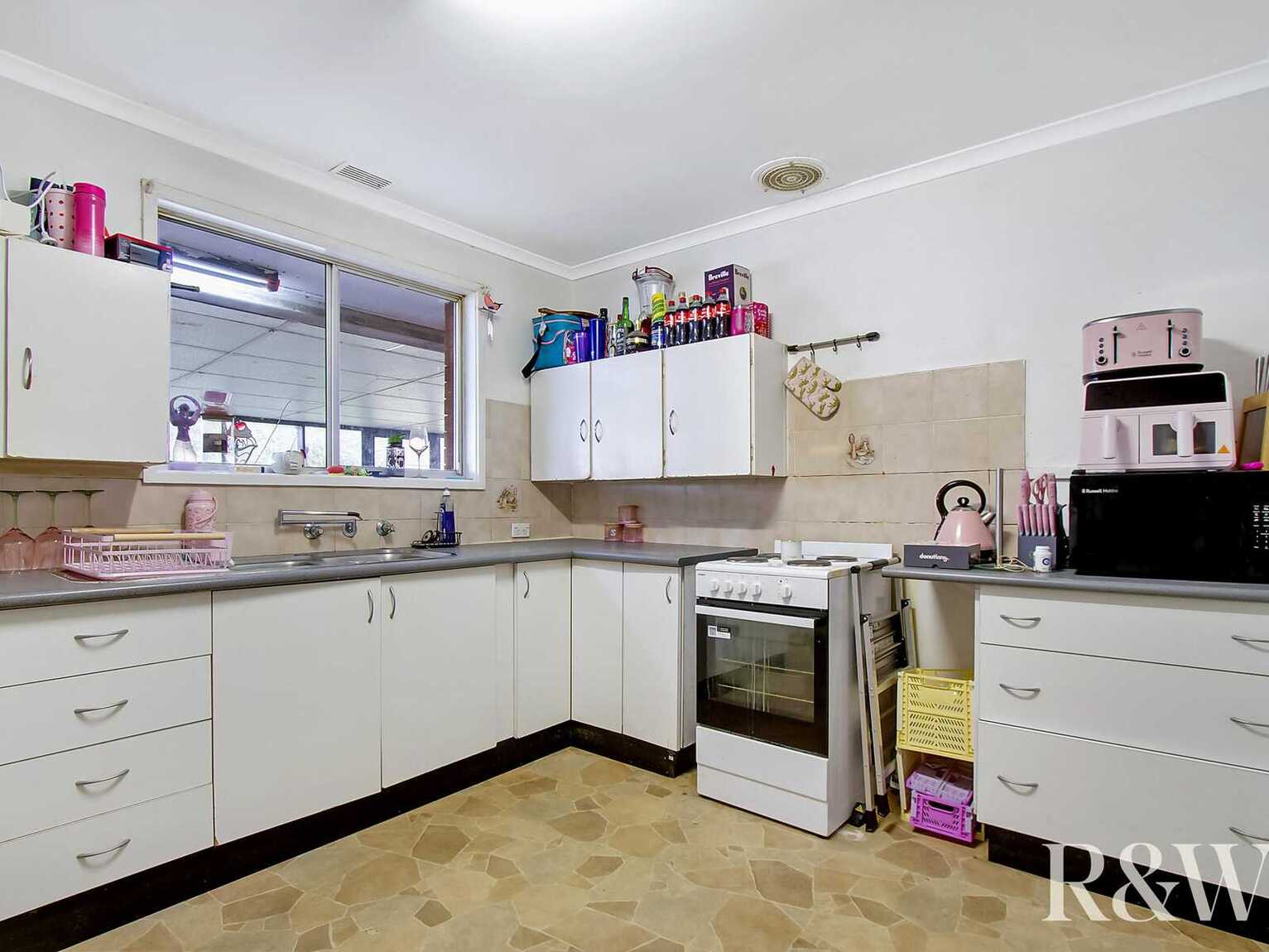 24 Woodview Road Oxley Park 24 Woodview Road Oxley Park