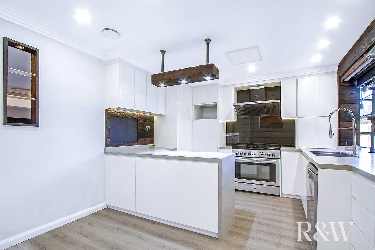 151 Banks Drive St Clair 151 Banks Drive St Clair