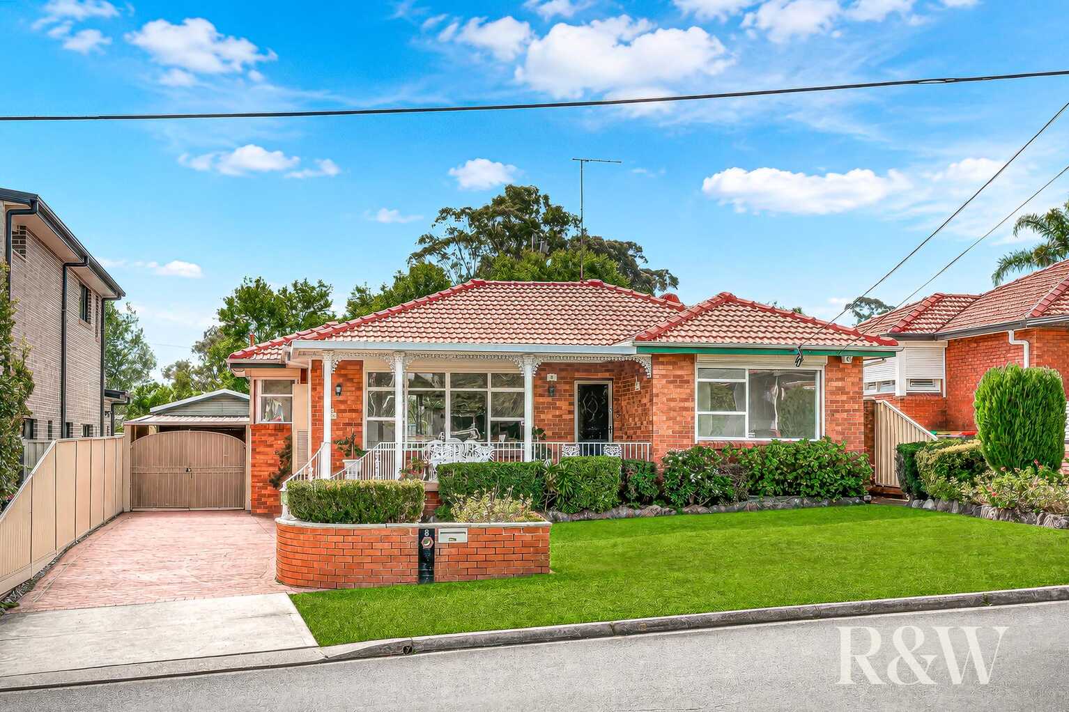 8 Leonard Avenue Greystanes