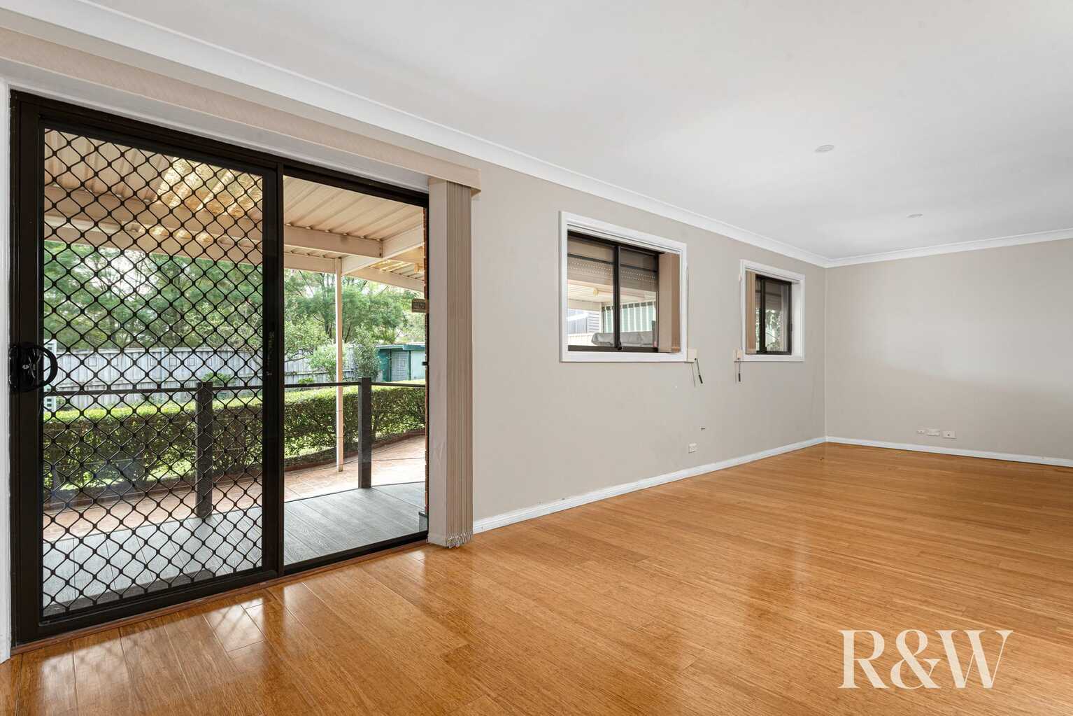 8 Leonard Avenue Greystanes