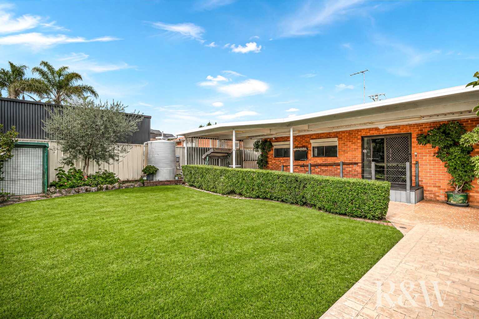 8 Leonard Avenue Greystanes
