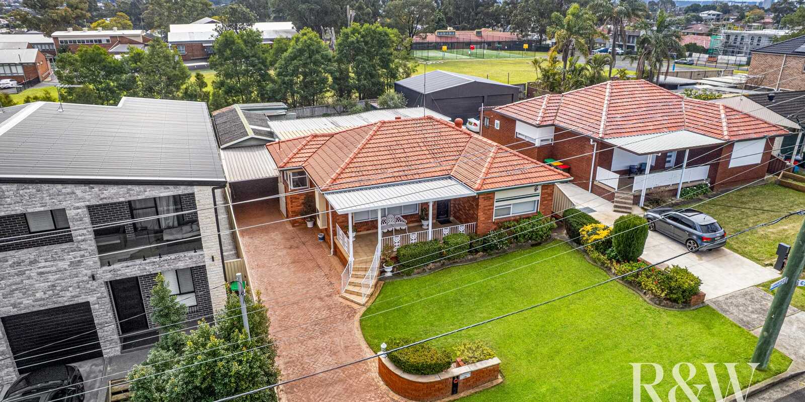 8 Leonard Avenue Greystanes