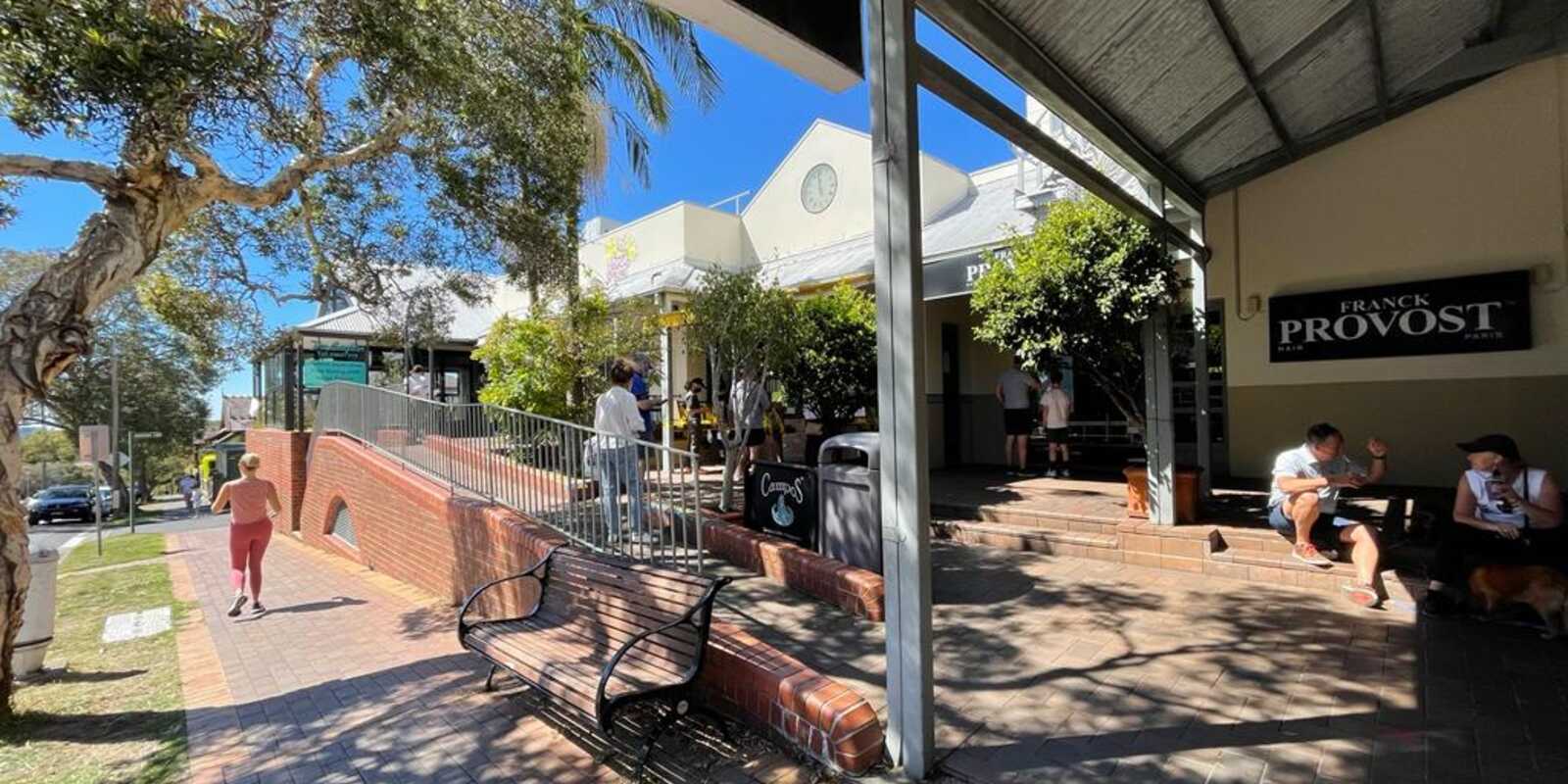 Shop 4/143A Raglan Street Mosman