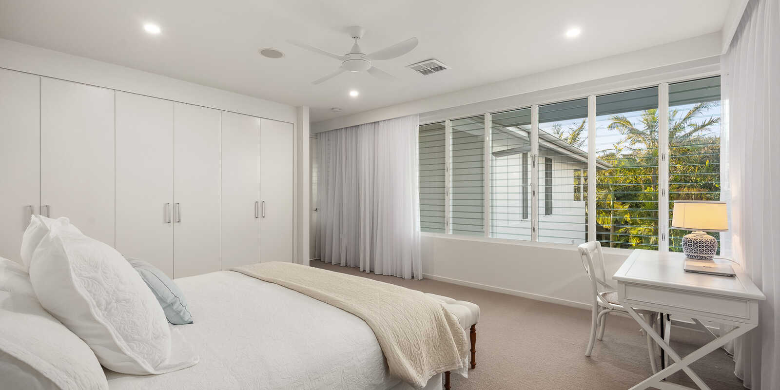 10 Sunset Beach Avenue Yaroomba 10 Sunset Beach Avenue Yaroomba