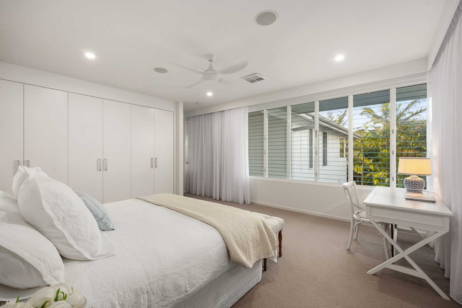 10 Sunset Beach Avenue Yaroomba 10 Sunset Beach Avenue Yaroomba
