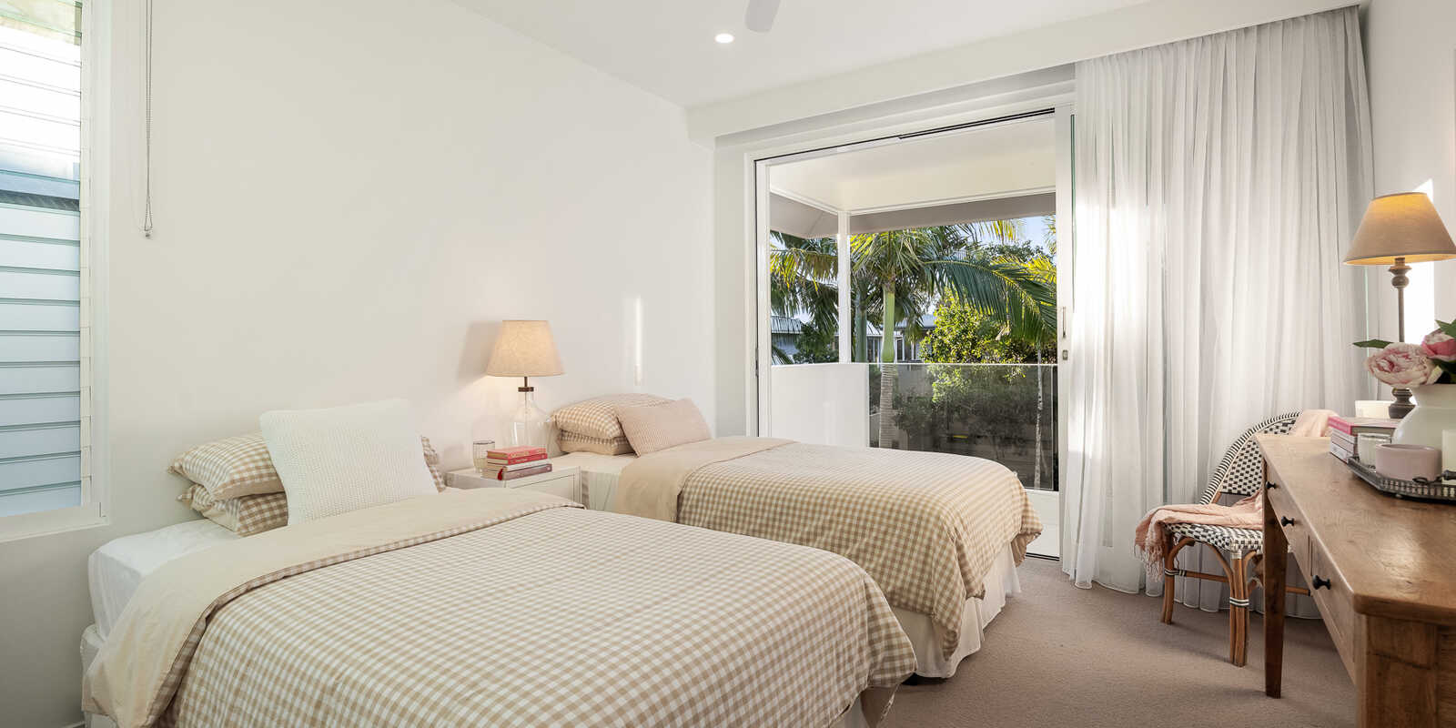 10 Sunset Beach Avenue Yaroomba 10 Sunset Beach Avenue Yaroomba