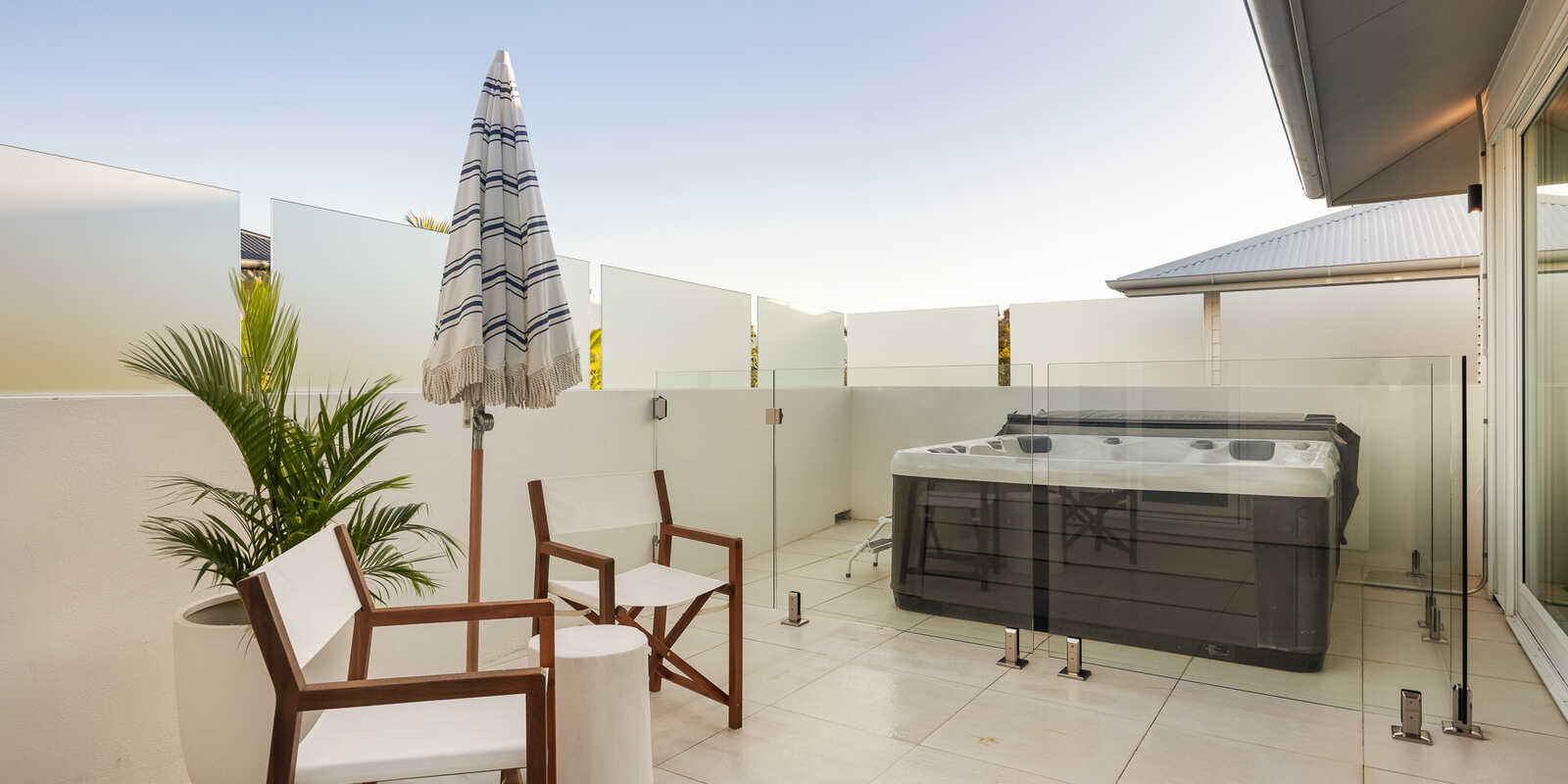 10 Sunset Beach Avenue Yaroomba 10 Sunset Beach Avenue Yaroomba