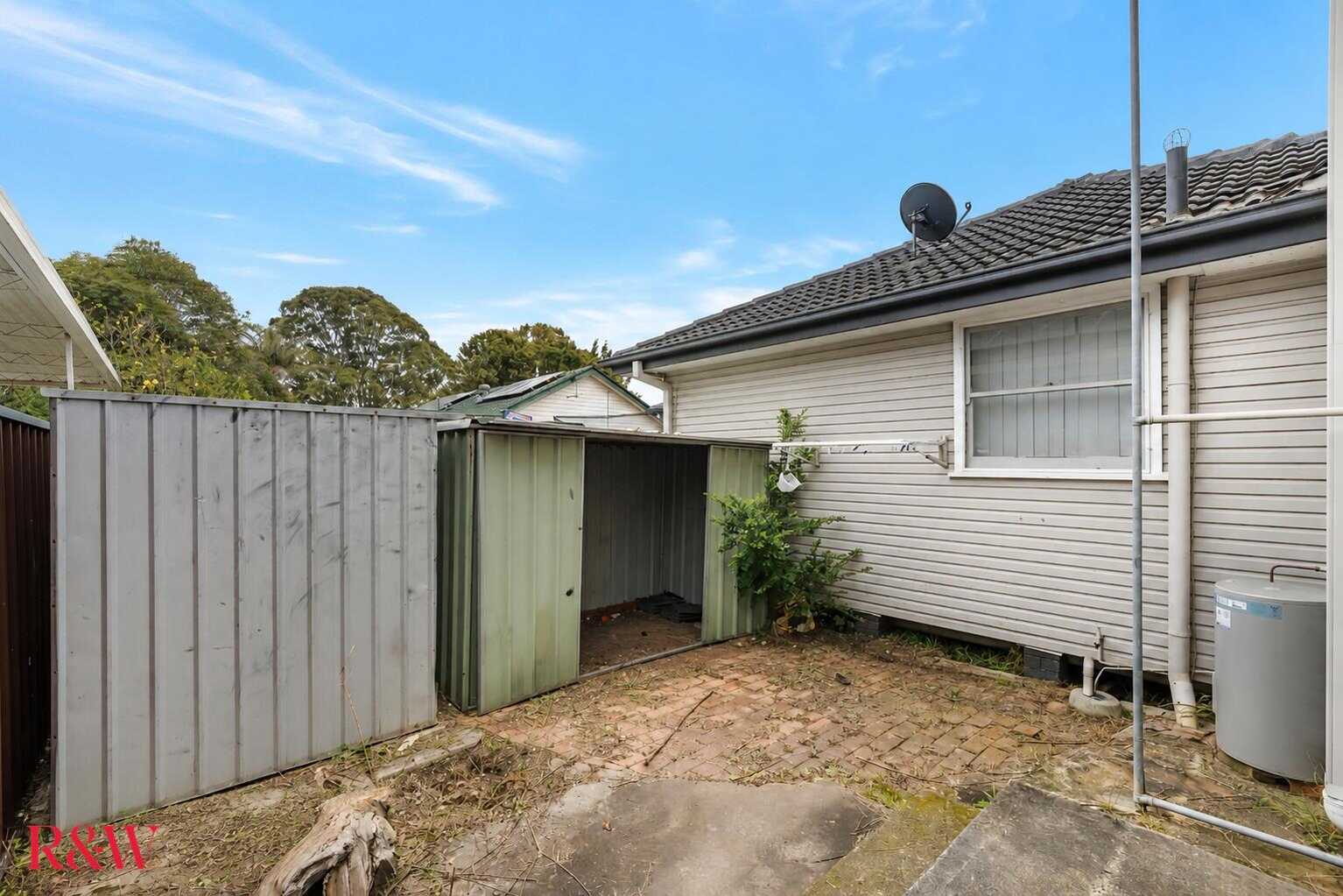 2b Mavick Crescent Leumeah 2b Mavick Crescent Leumeah