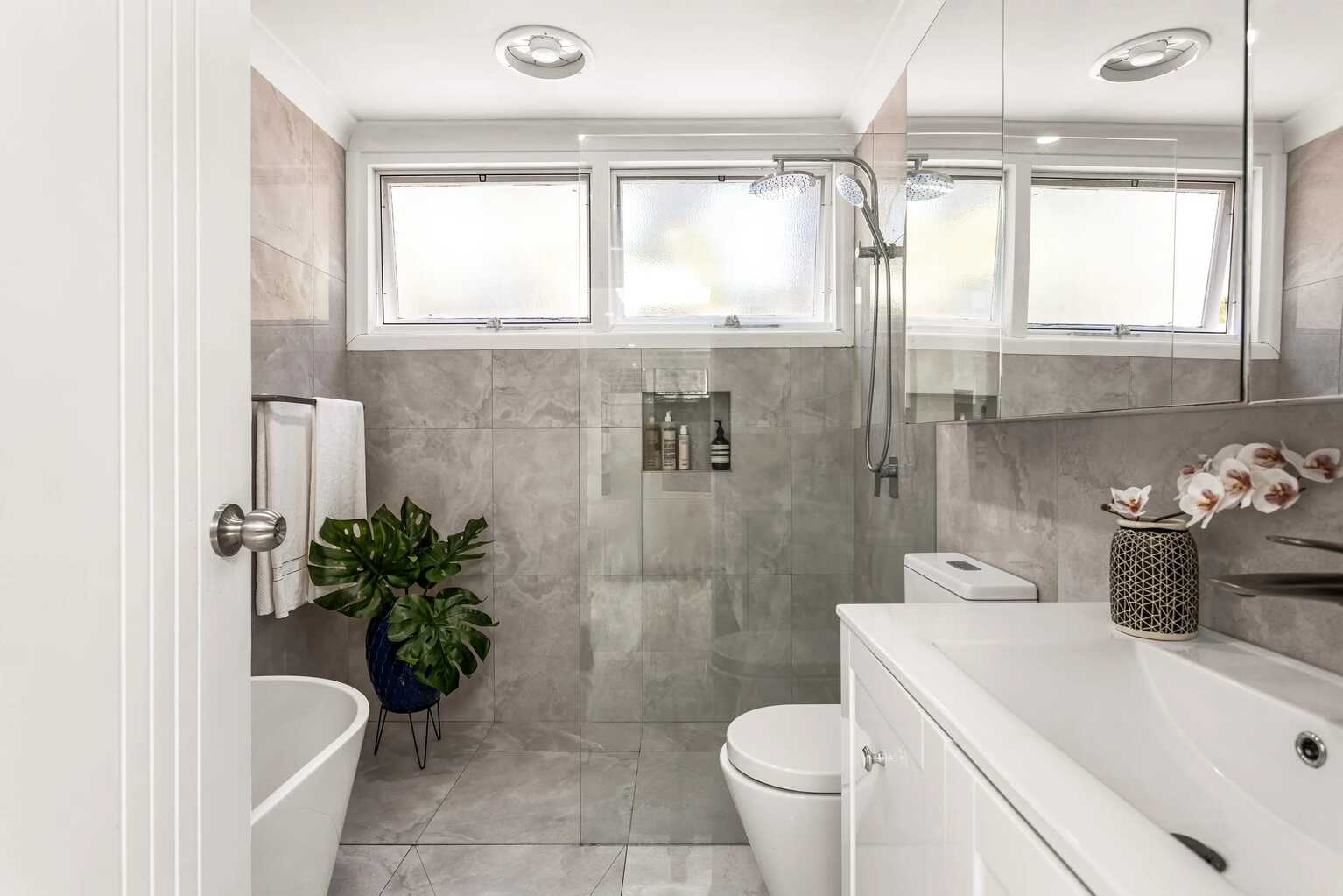 14 Sugarloaf Crescent Castlecrag 14 Sugarloaf Crescent Castlecrag