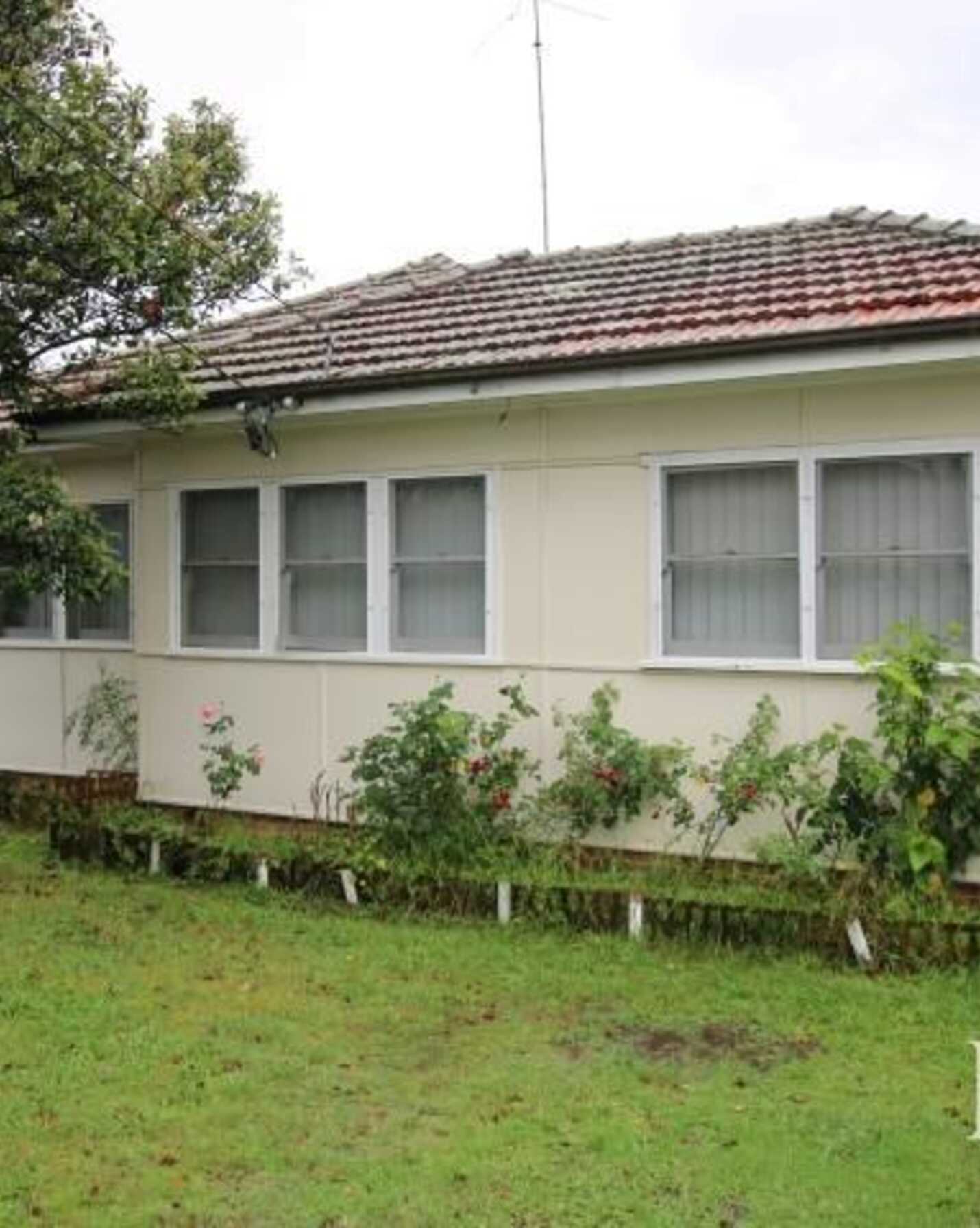 5 Omaroo Avenue