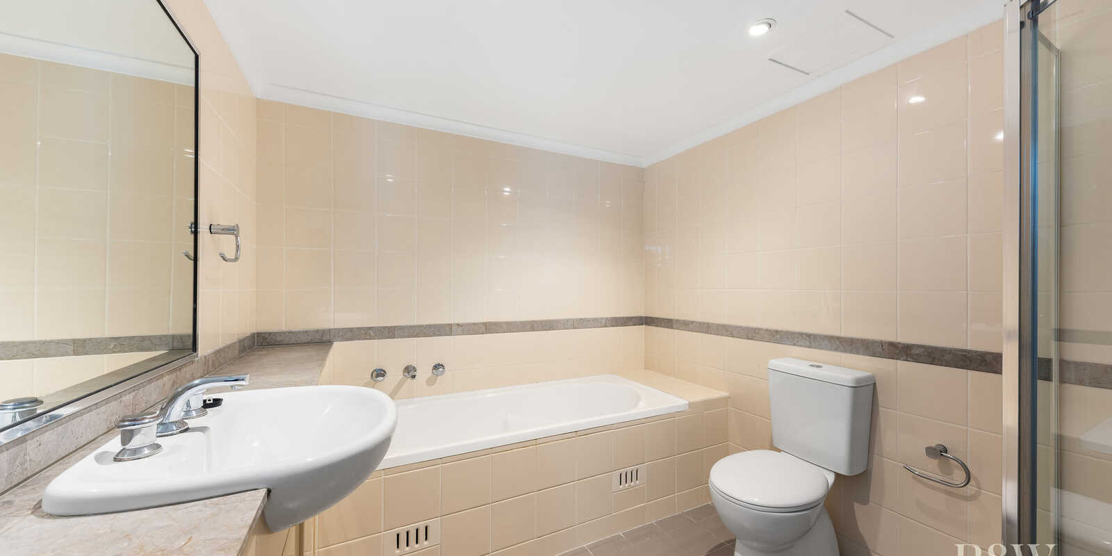 32/237 Miller Street North Sydney 32/237 Miller Street North Sydney