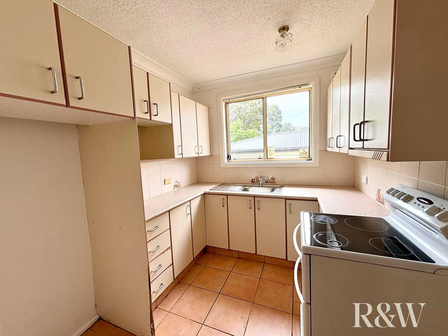 57 Lingayen Avenue Lethbridge Park