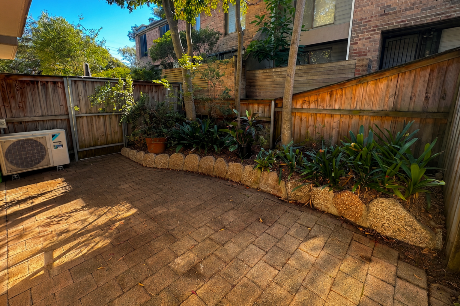 4/7-17 Waters Road Neutral Bay 4/7-17 Waters Road Neutral Bay