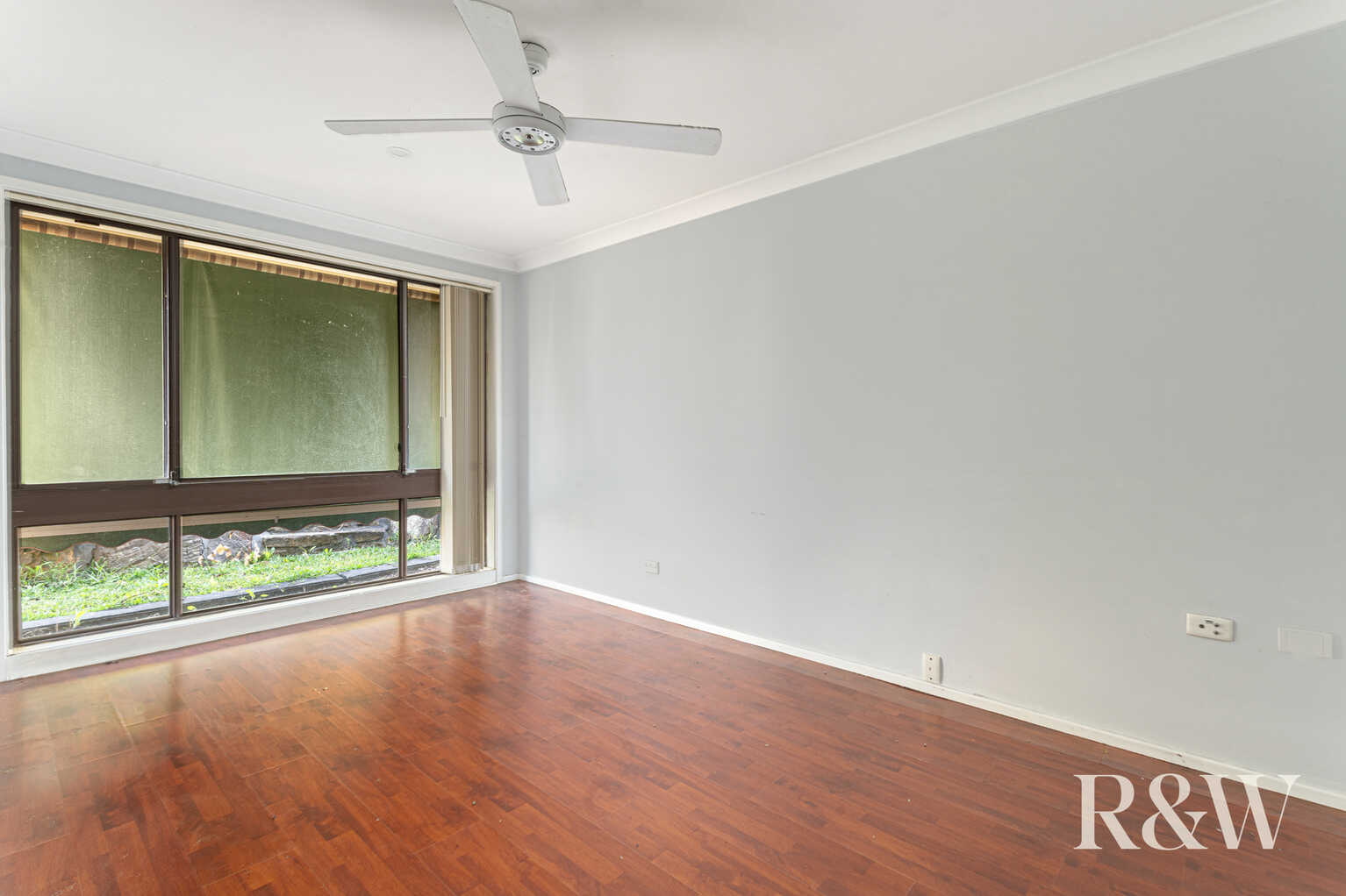 22 Timesweep Drive St Clair 22 Timesweep Drive St Clair