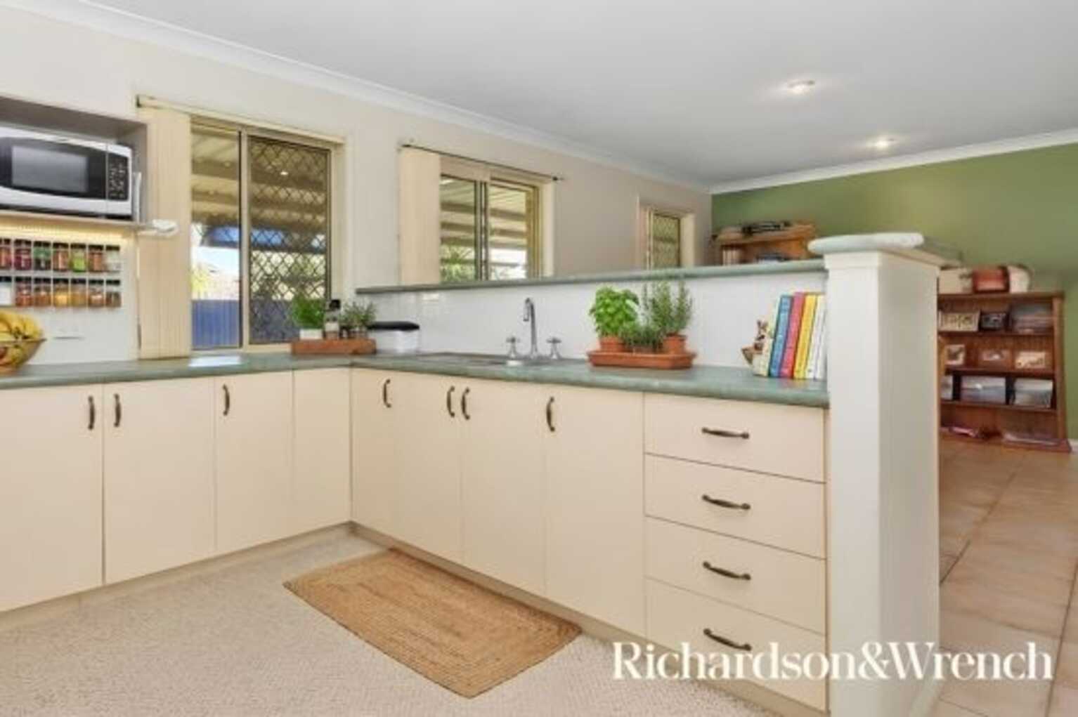 17 Anchor Court Banksia Beach 17 Anchor Court Banksia Beach