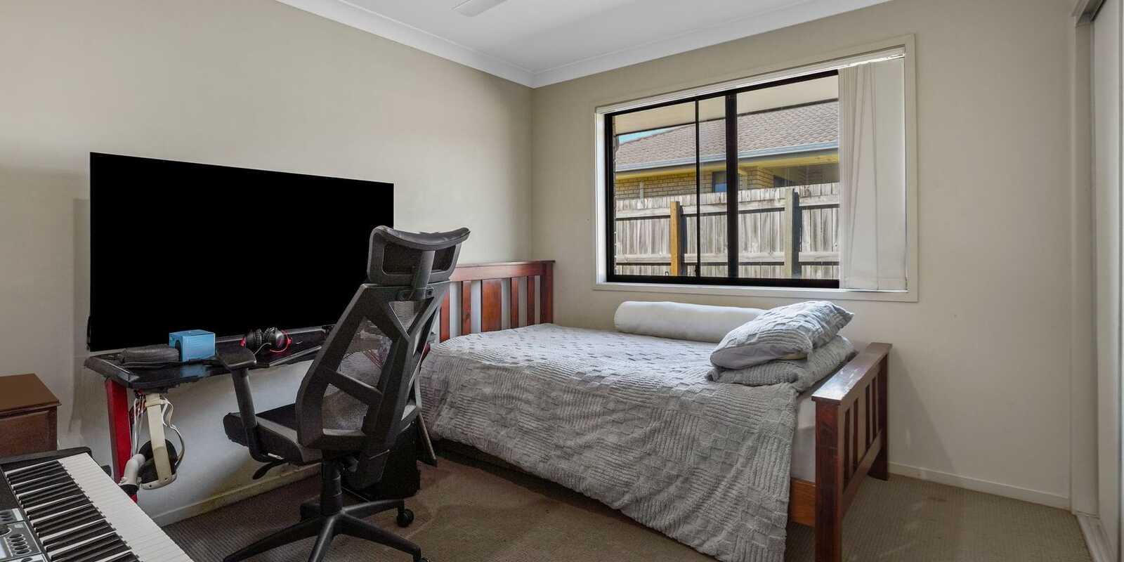 60 Coach Road West Morayfield 60 Coach Road West Morayfield