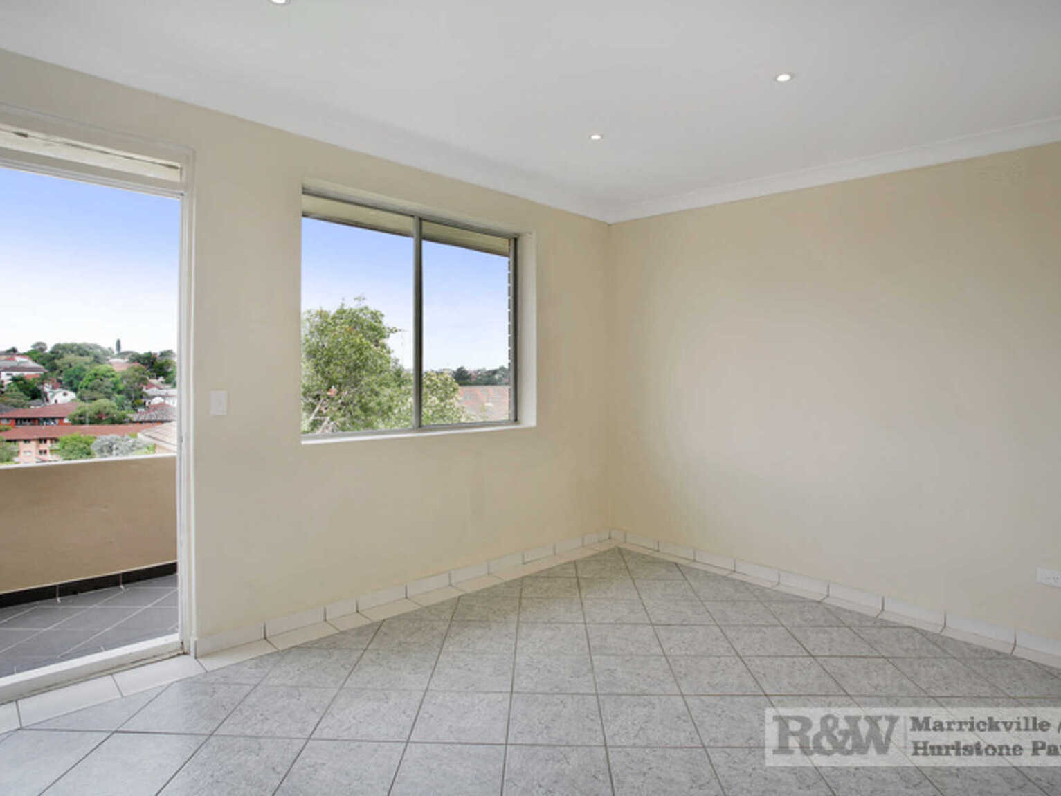 12/336 Livingstone Road Marrickville