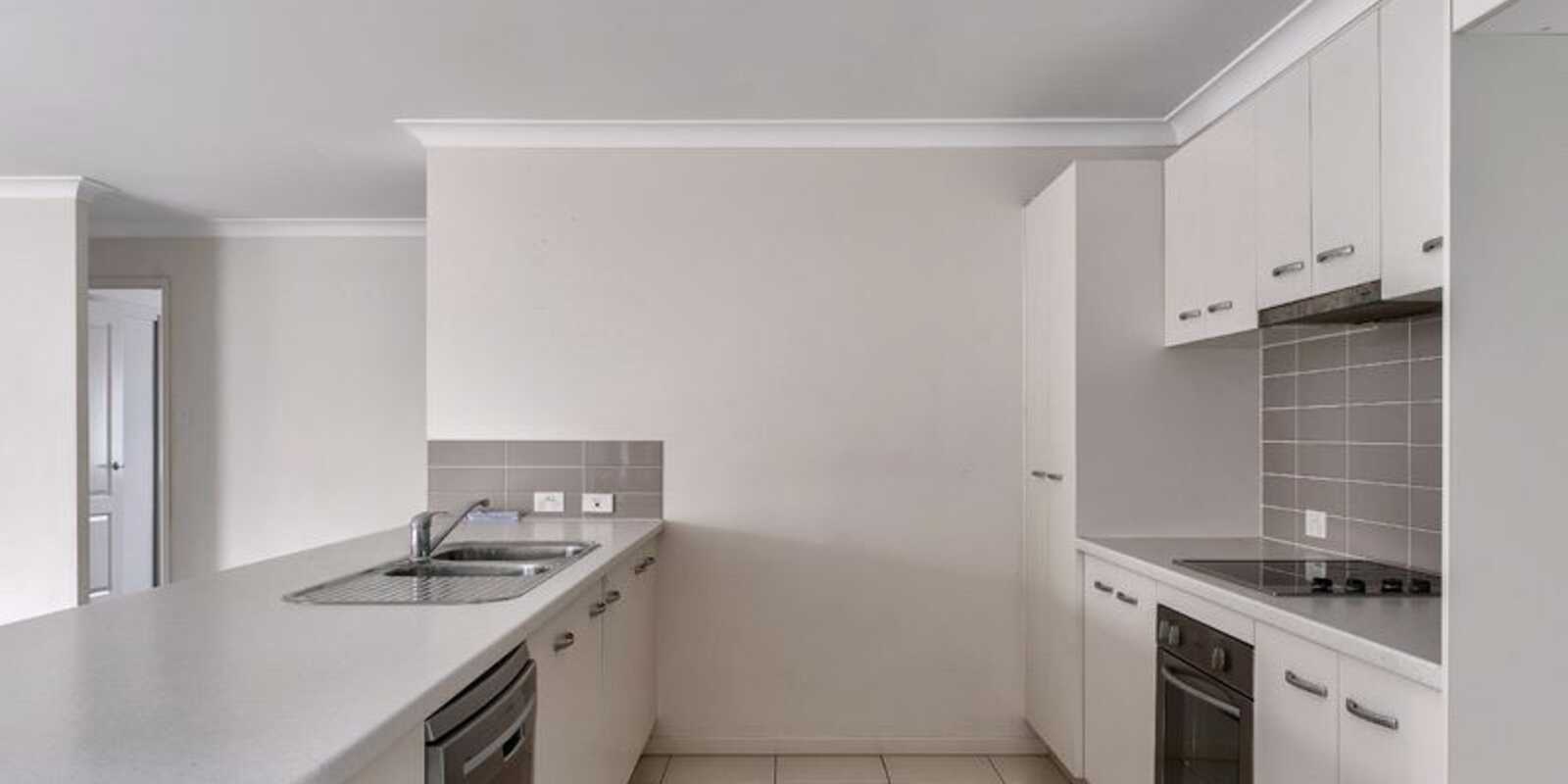 10 Stream Place Bellmere