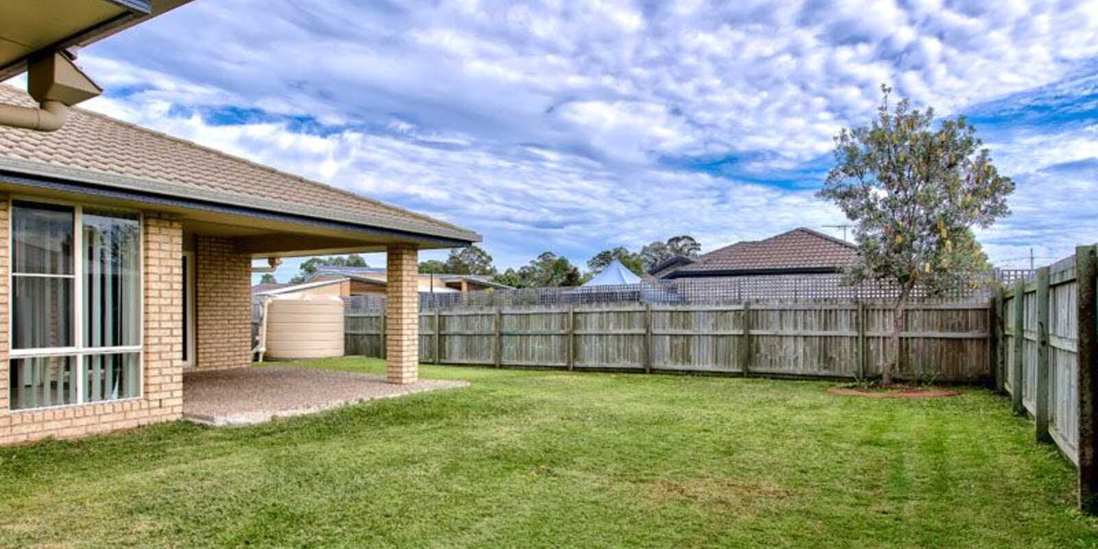 10 Stream Place Bellmere