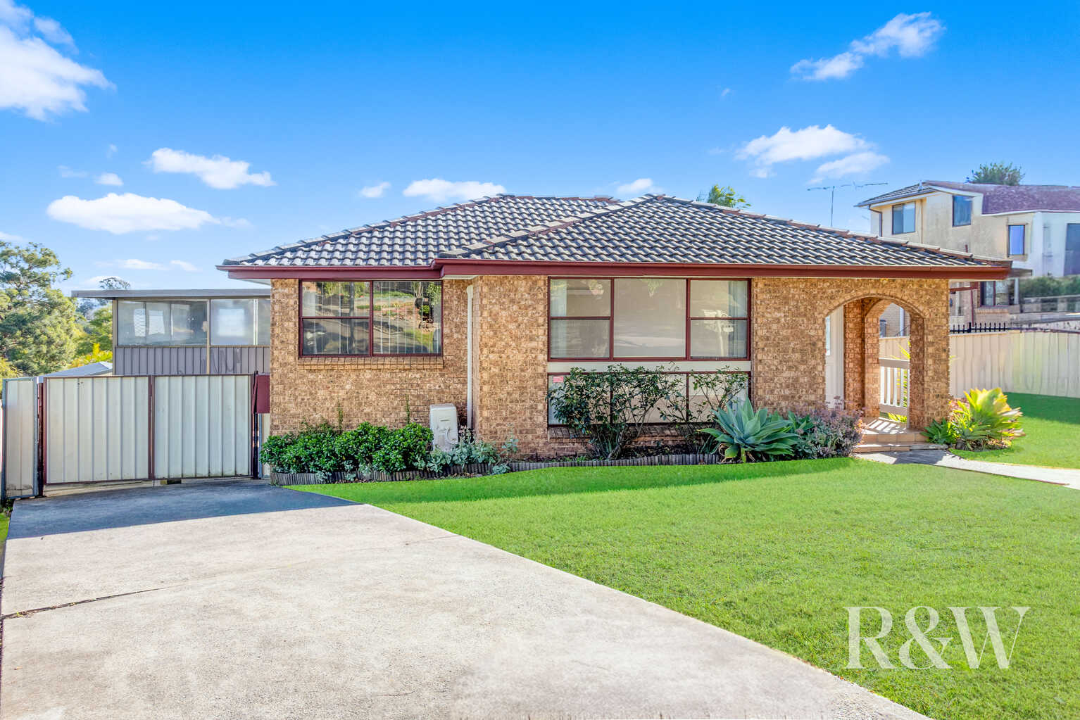 8 DUNKELD PLACE St Andrews 8 DUNKELD PLACE St Andrews