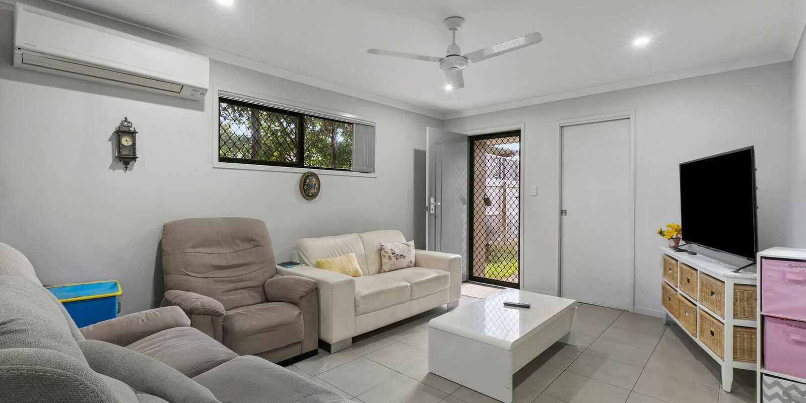 2/25 Lyndon Way Bellmere 2/25 Lyndon Way Bellmere