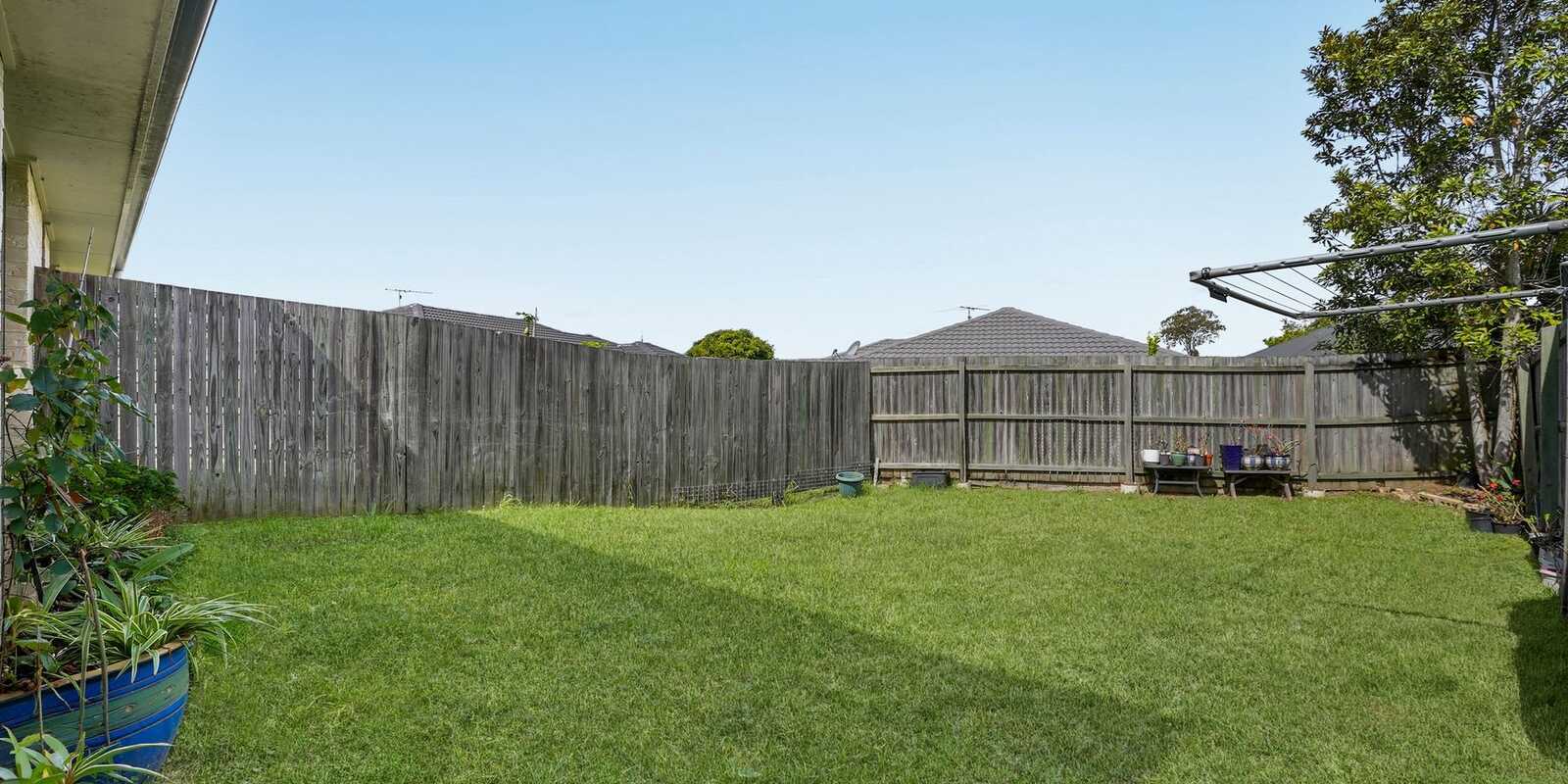 2/25 Lyndon Way Bellmere 2/25 Lyndon Way Bellmere
