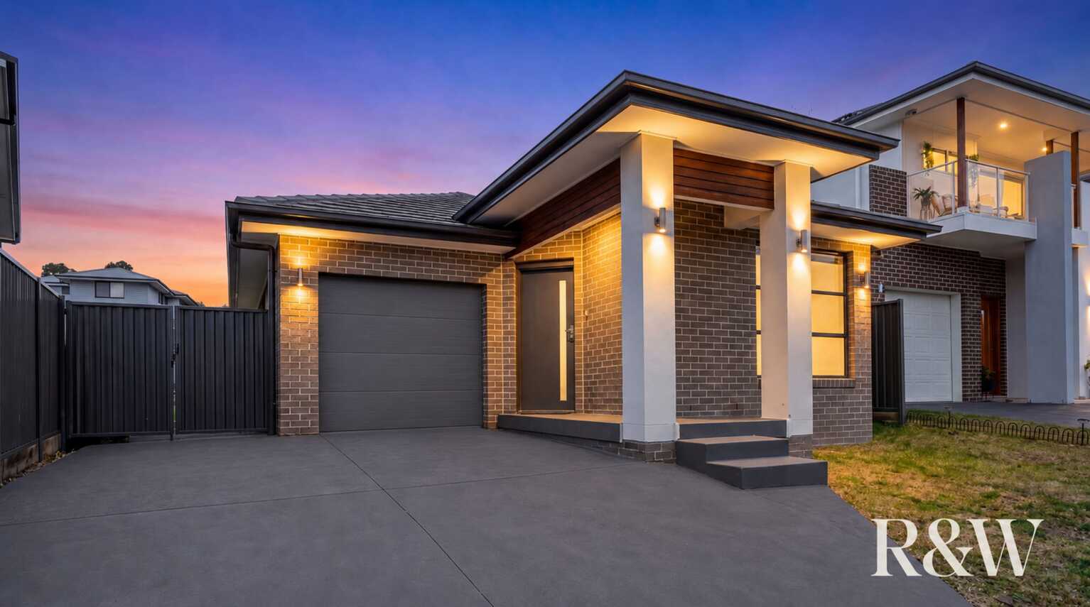 9 Arkley Avenue Claymore 9 Arkley Avenue Claymore