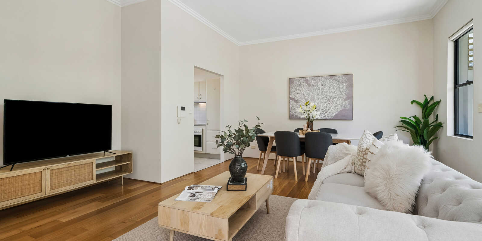 3/50 Eastern Valley Way Northbridge