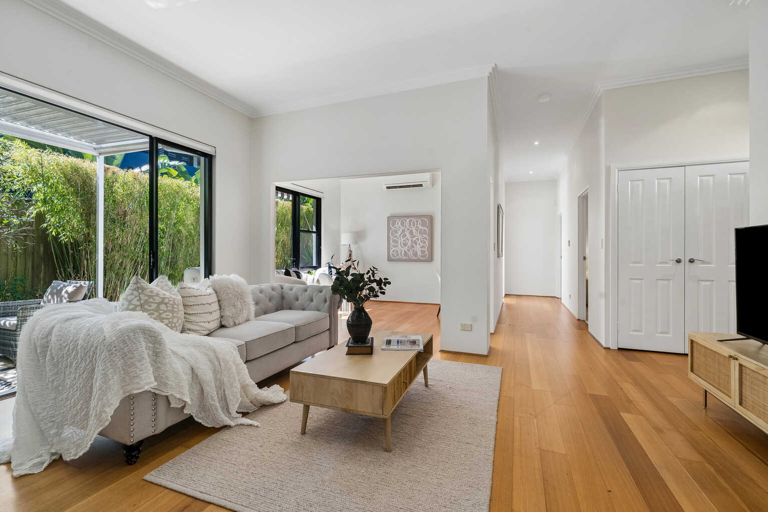 3/50 Eastern Valley Way Northbridge