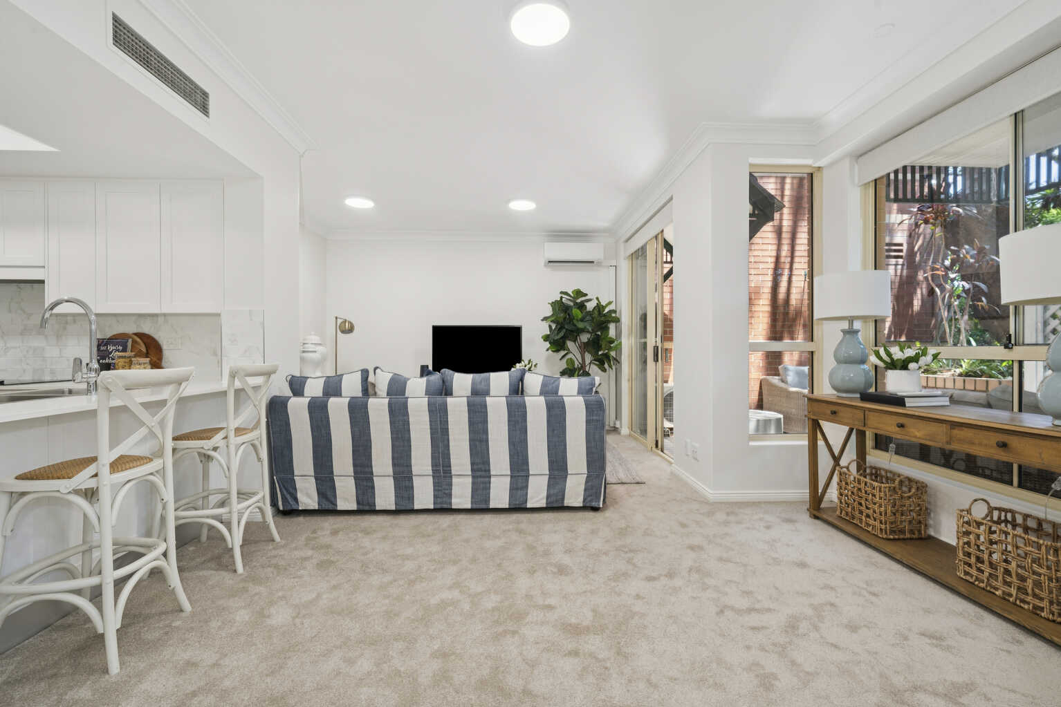 37/6 Hale Road Mosman