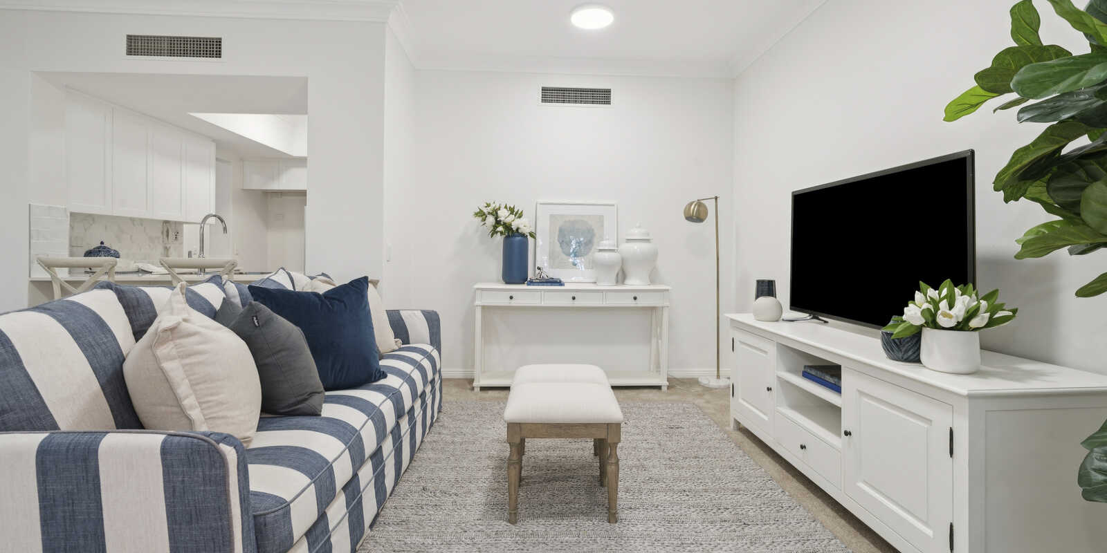37/6 Hale Road Mosman