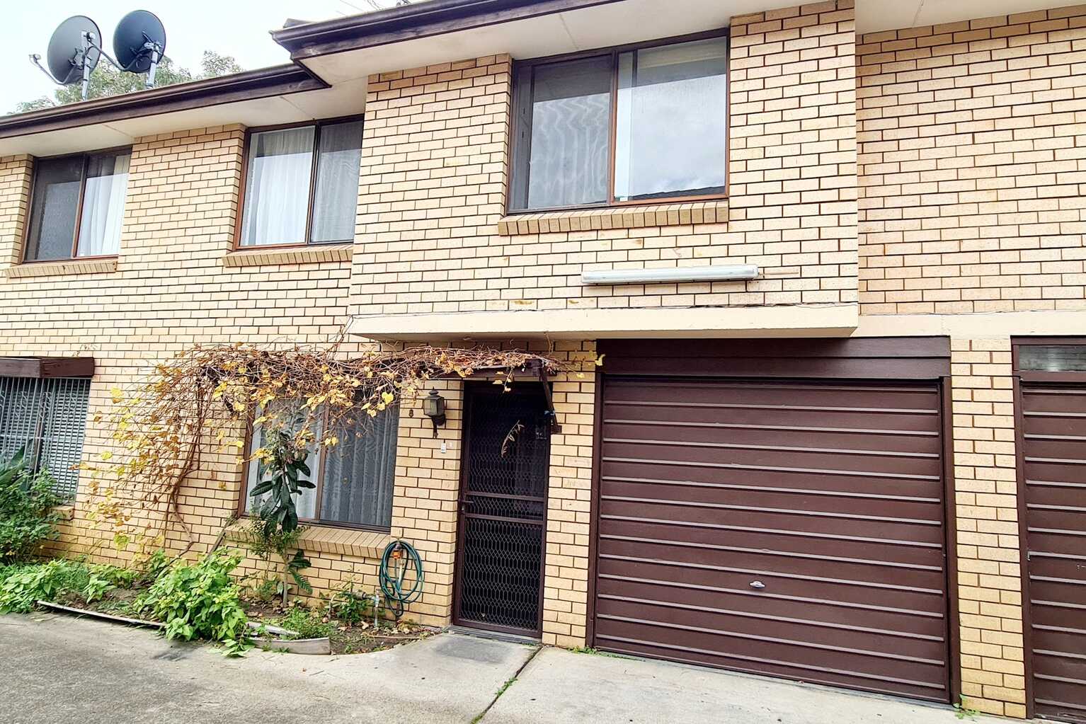 8/16 Hardy Street Fairfield