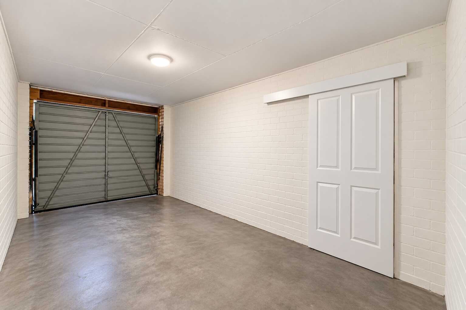 8/16 Hardy Street Fairfield