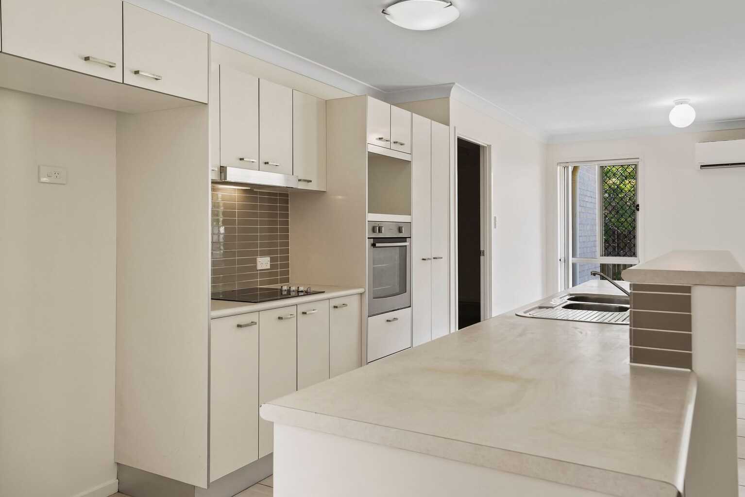 22 Piccadilly Street Bellmere 22 Piccadilly Street Bellmere
