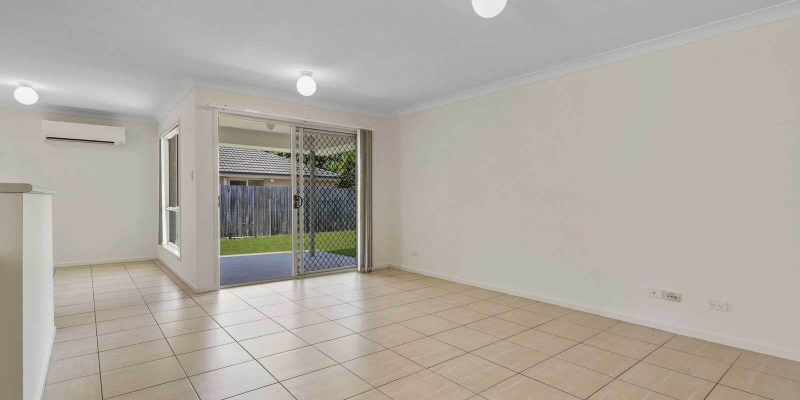22 Piccadilly Street Bellmere 22 Piccadilly Street Bellmere