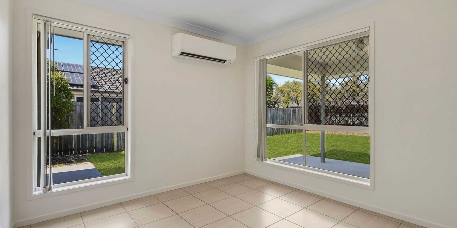 22 Piccadilly Street Bellmere 22 Piccadilly Street Bellmere