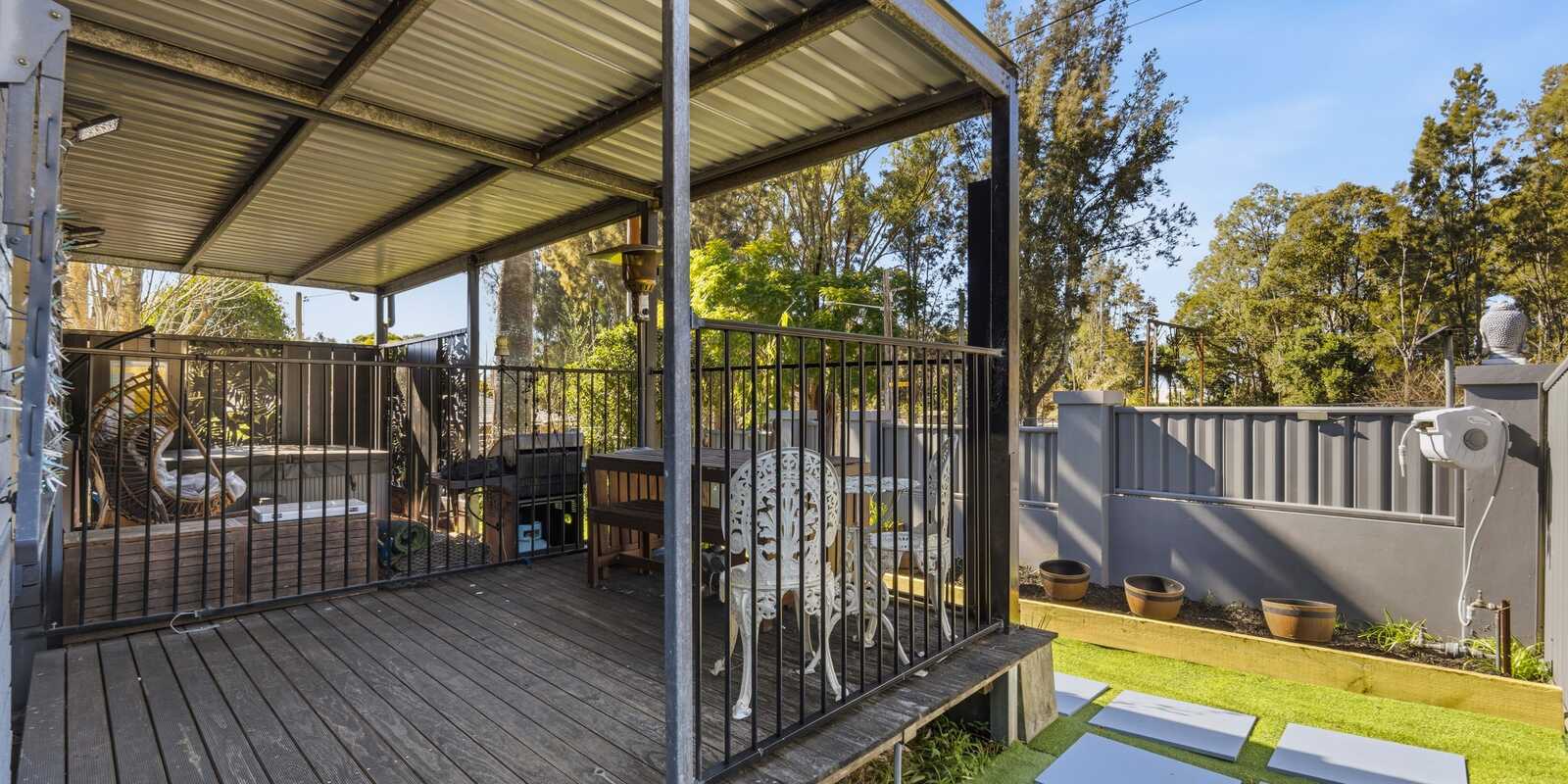 22 Jindalee Avenue Point Clare 22 Jindalee Avenue Point Clare