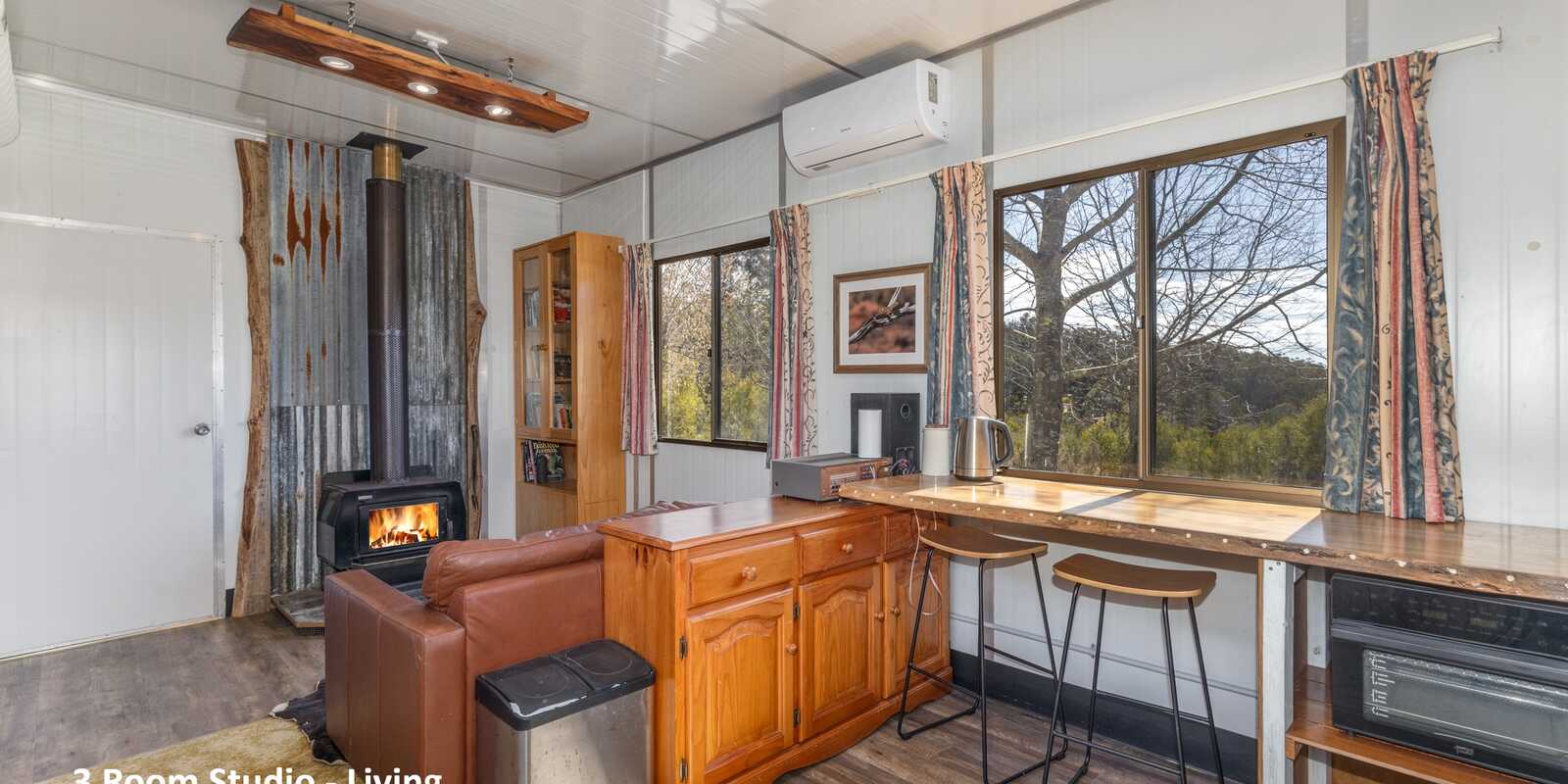 11-17 Nioka Place Bell 11-17 Nioka Place Bell